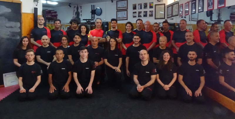 Kung Fu Academy di Sifu Mezzone Arti Marziali e palestra di Sport da Combattimento Wing Chun Weng Chun Tjun Tai Chi Taijiquan Qigong Sanda Difesa Personale (163)